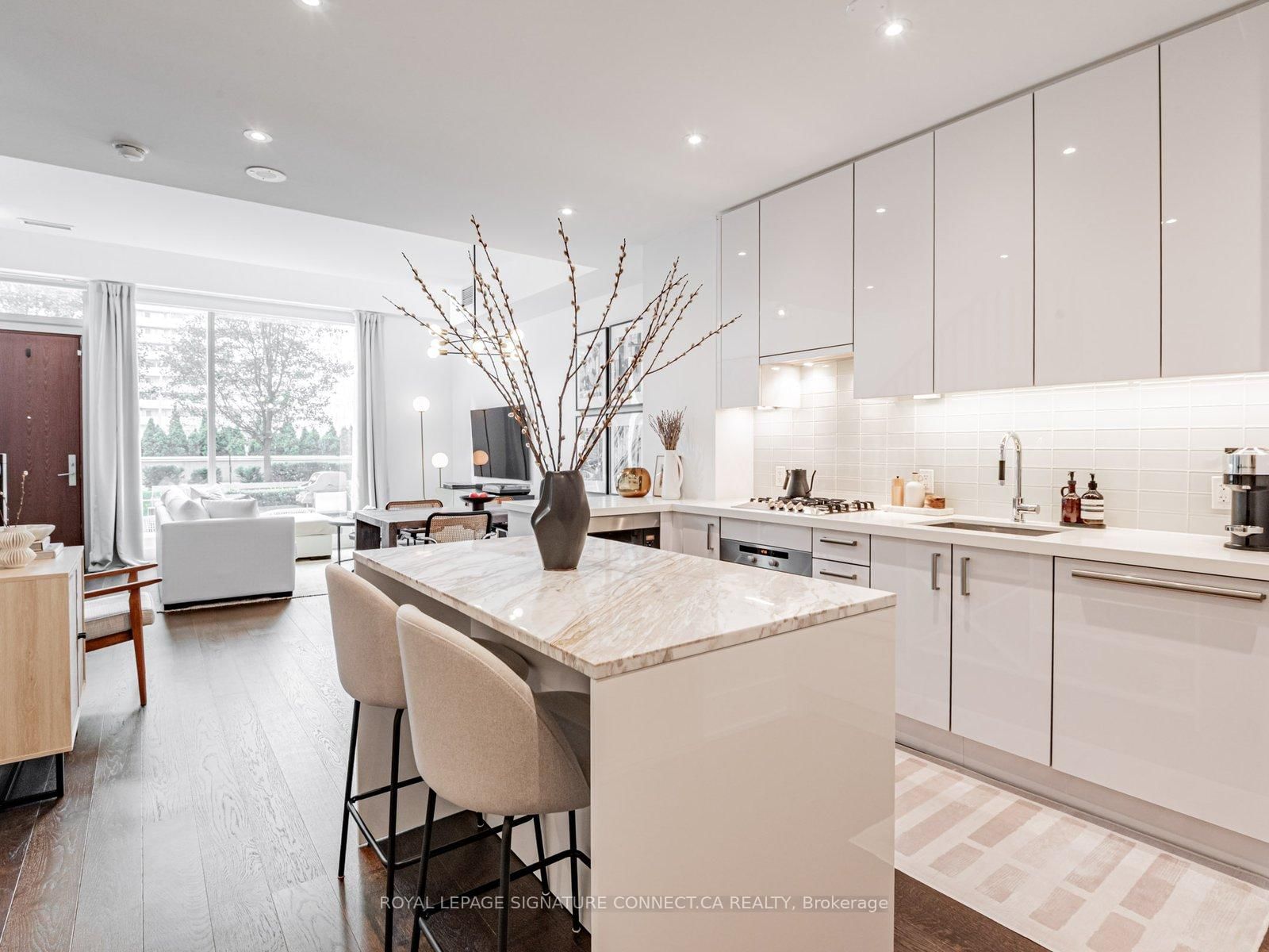 39 Queens Quay E, Unit TH132 - Photo 6
