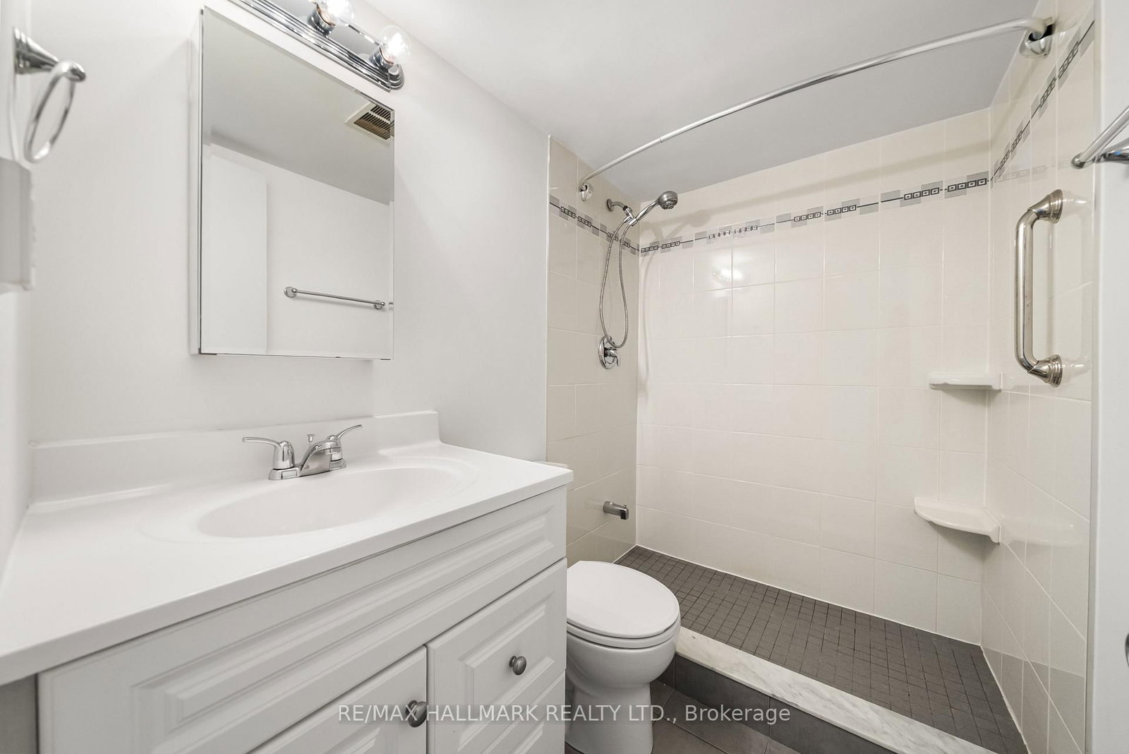 40 Homewood Avenue, Unit 3112 - Photo 15