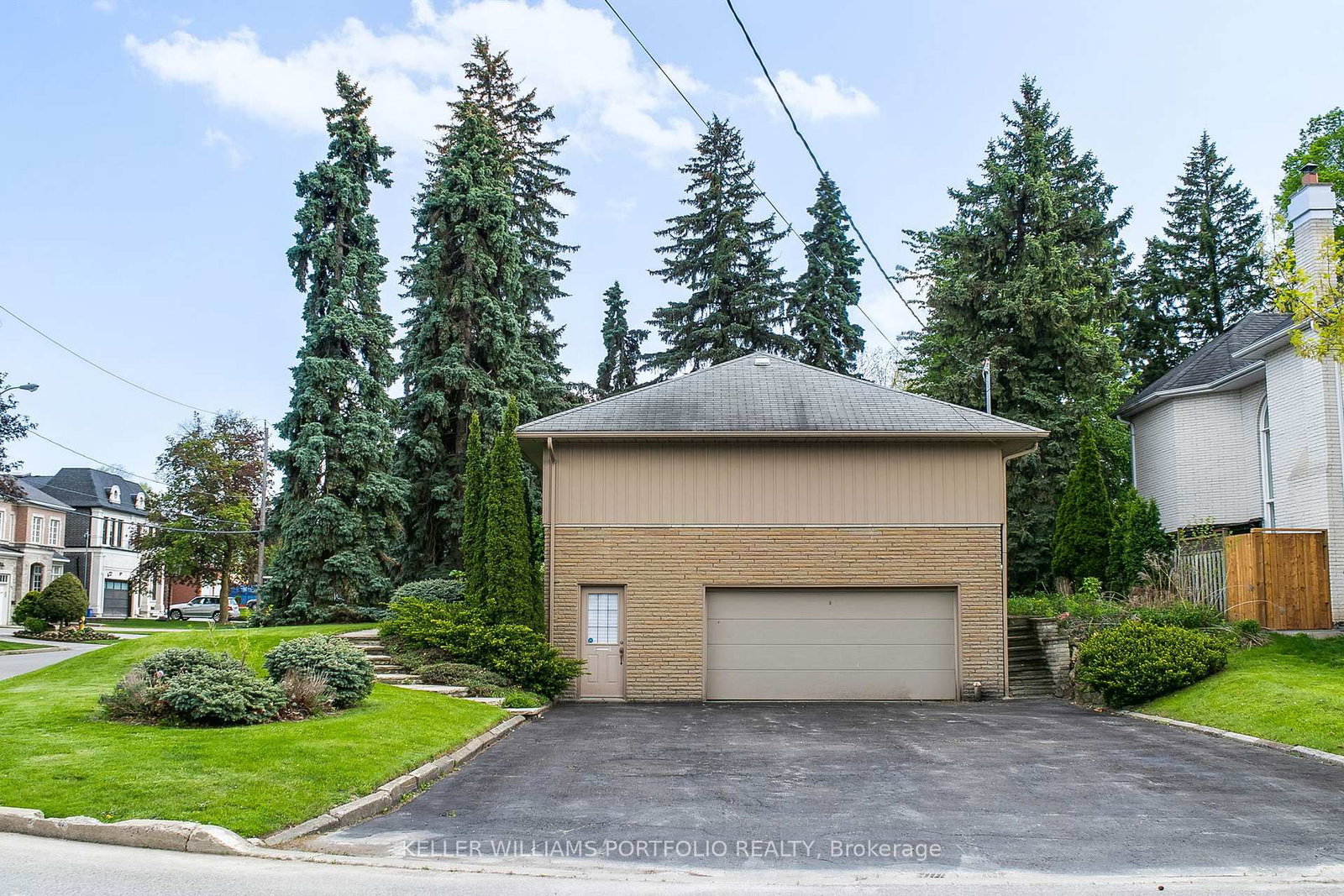 29 Winlock Park • Toronto, ON photo 30