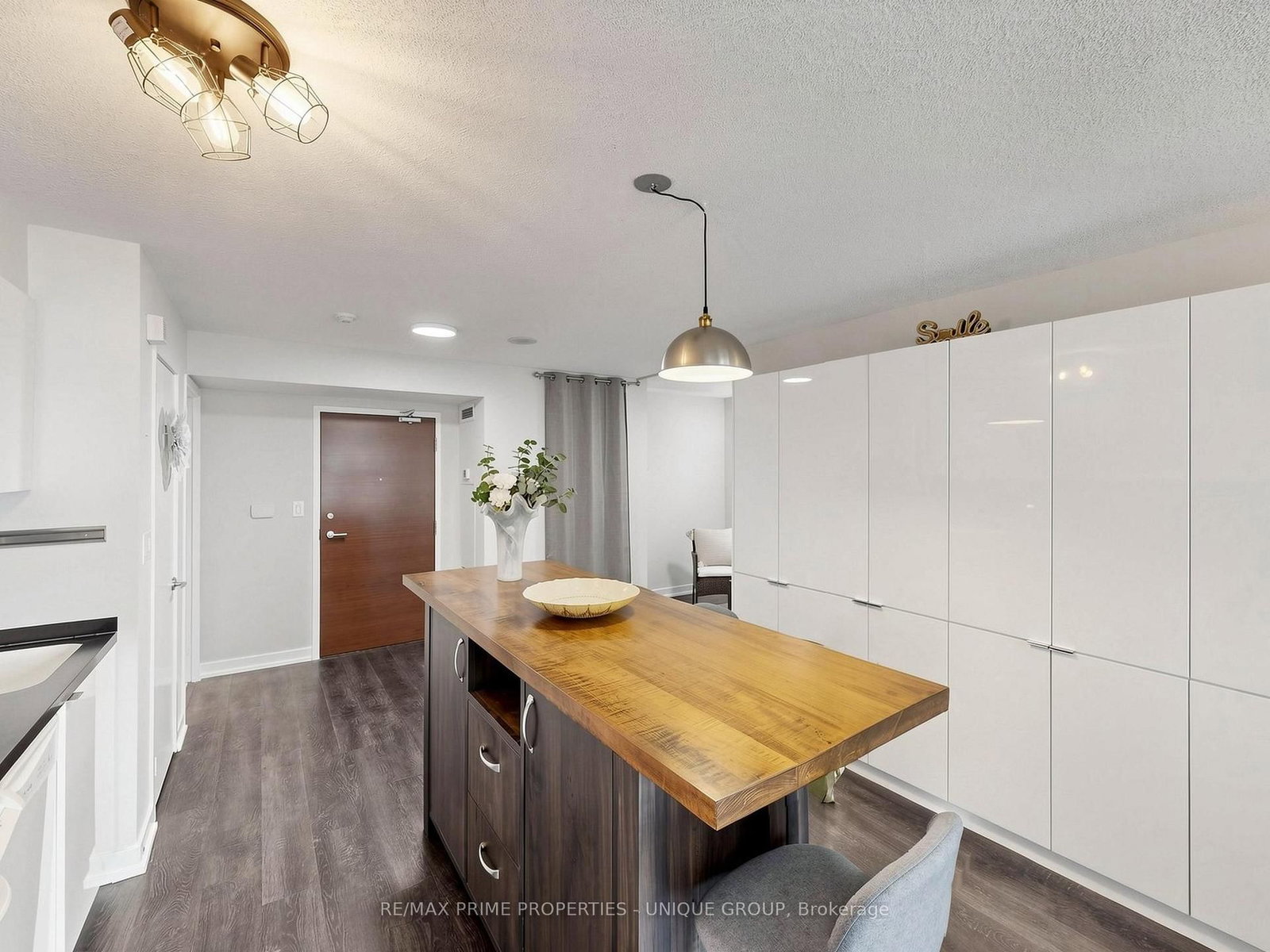 10 Capreol Court, Unit 529 - Photo 9