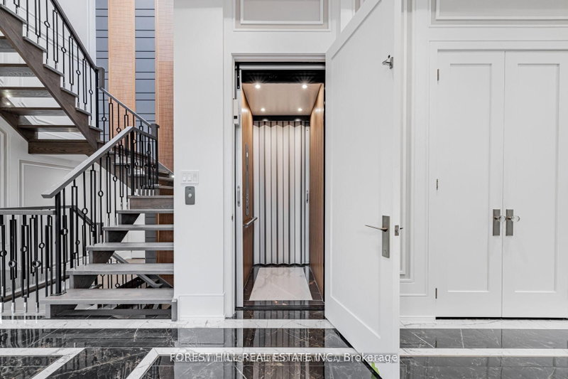 49 Ravenscroft Circle