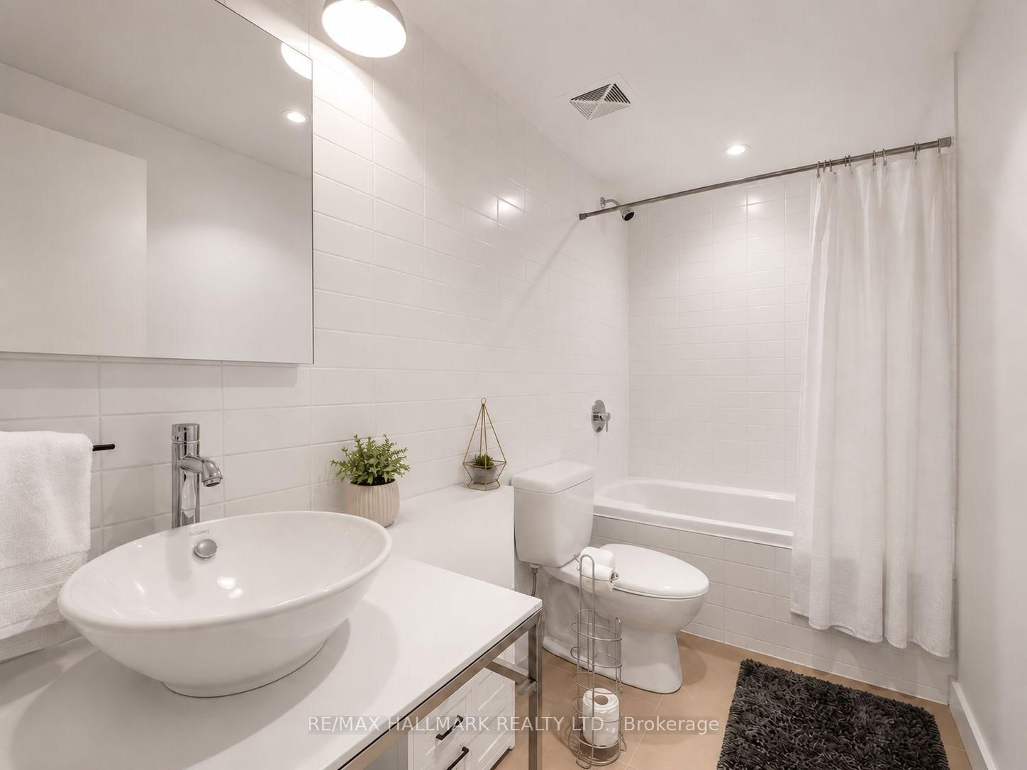 75 Portland Street, Unit 213 - Photo 12