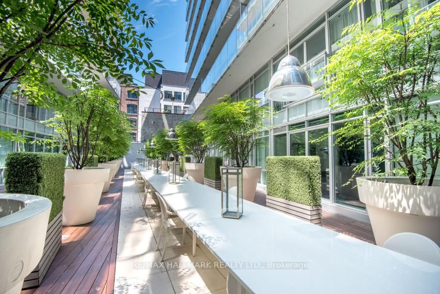 75 Portland Street, Unit 213 - Photo 16
