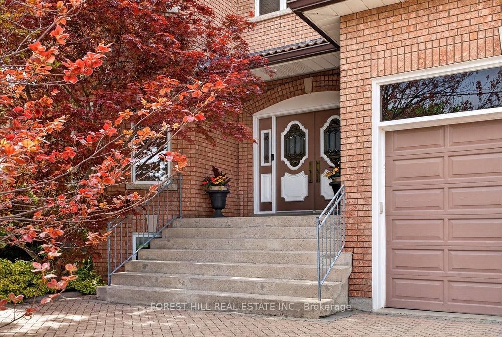 162 Codsell Avenue, Toronto, ON, photo 2