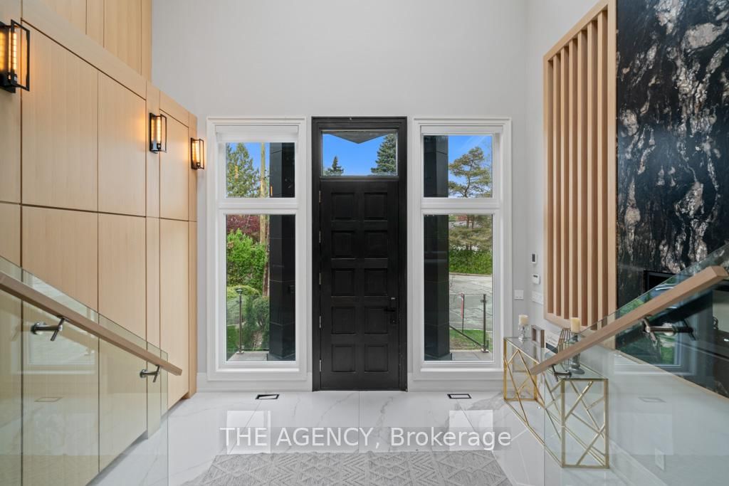 8 Frivick Court, Toronto, ON, photo 5