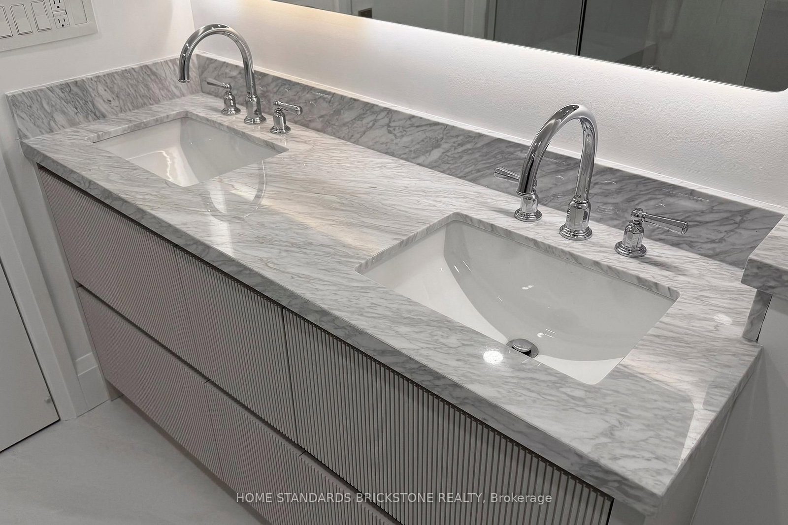 40 Rosehill Avenue, Unit 1001 - Photo 30