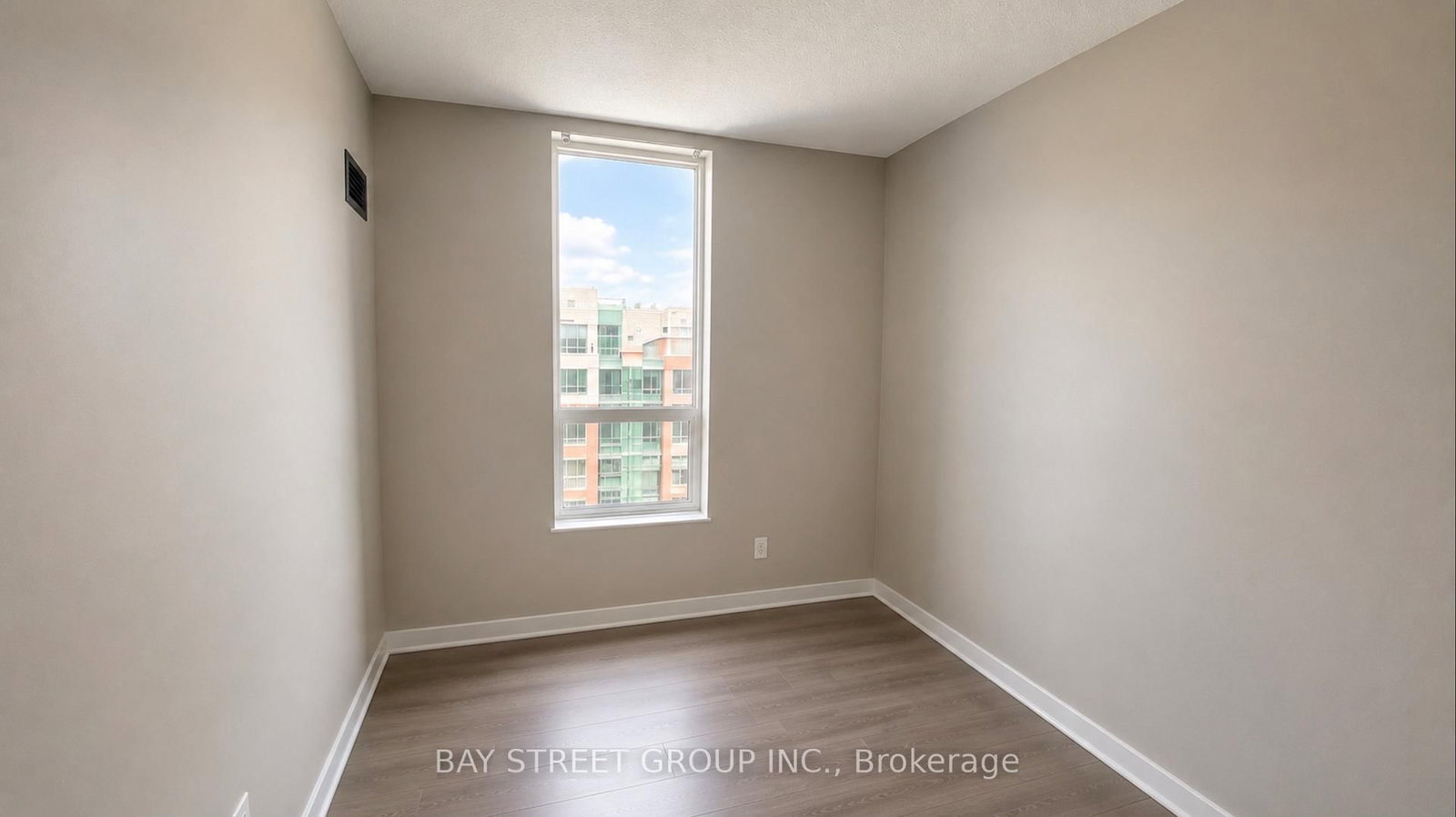 284 Bloor Street W, Unit 902 - Photo 19