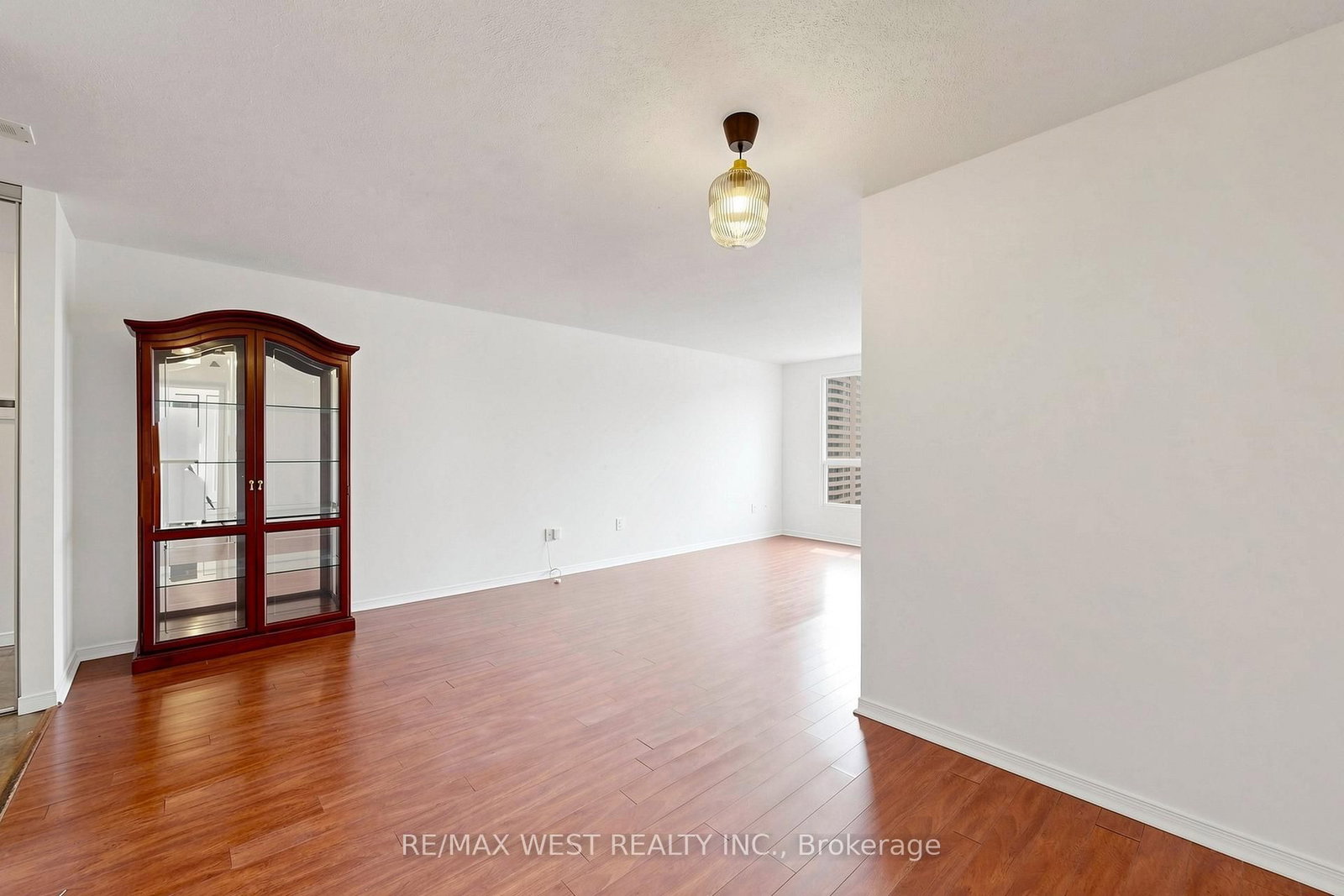 5 Concorde Place • #1302 • Toronto, ON photo 17