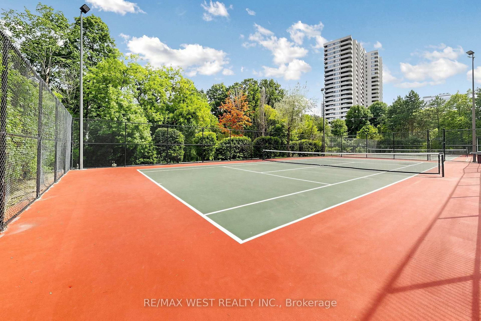 5 Concorde Place • #1302 • Toronto, ON photo 45