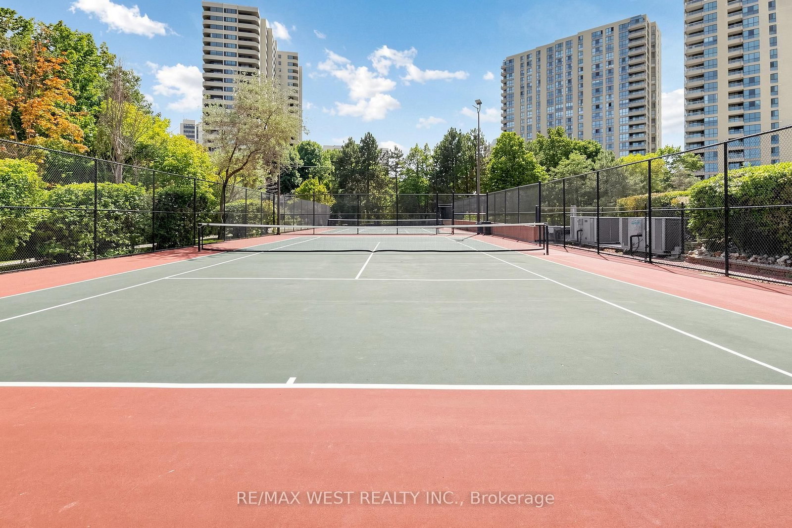 5 Concorde Place • #1302 • Toronto, ON photo 46