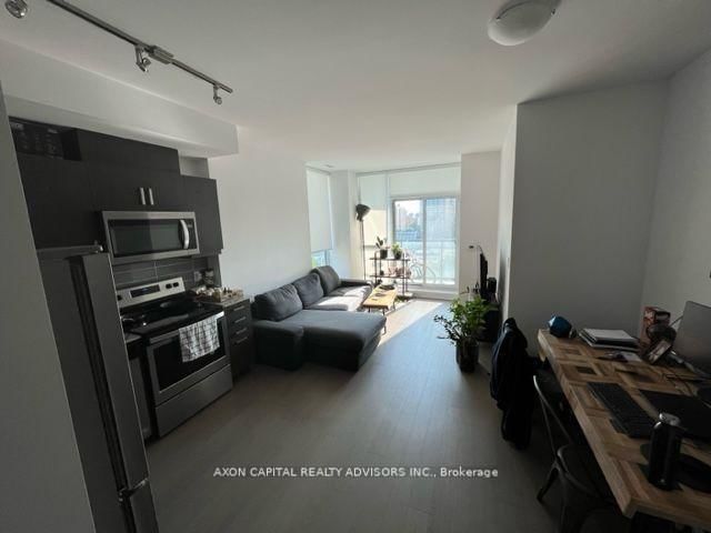 1486 Bathurst Street, Unit 903