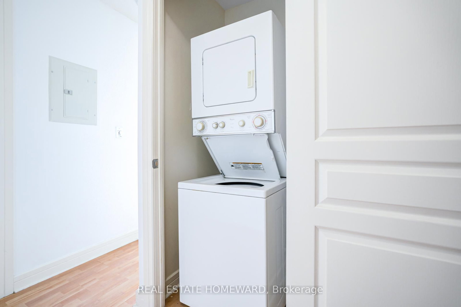 19 Avondale Avenue, Unit Up01 - Photo 22