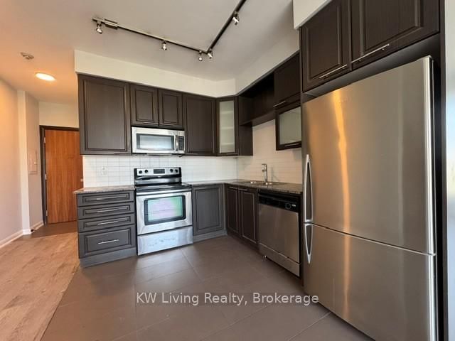 500 Sherbourne Street, Unit 1010 - Photo 10