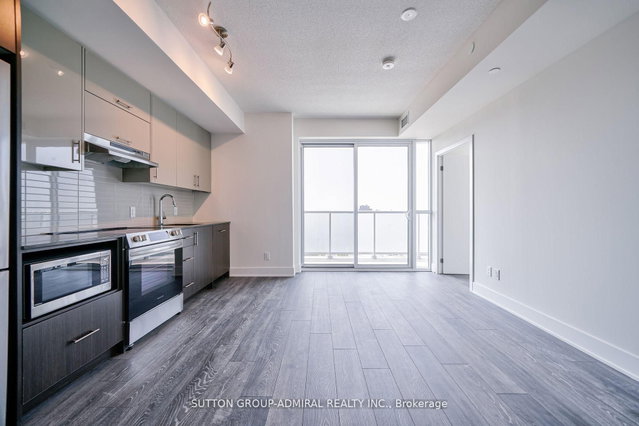 2115 - 188 Fairview Mall Drive
