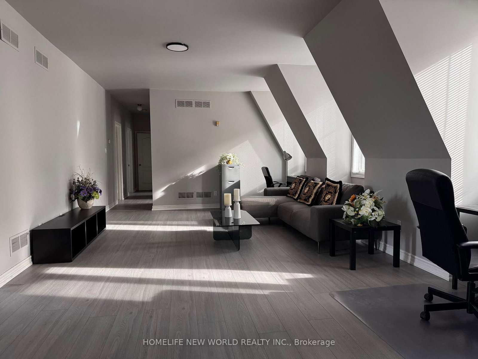 Coach house-52C Post Road, Toronto, ON, photo 3