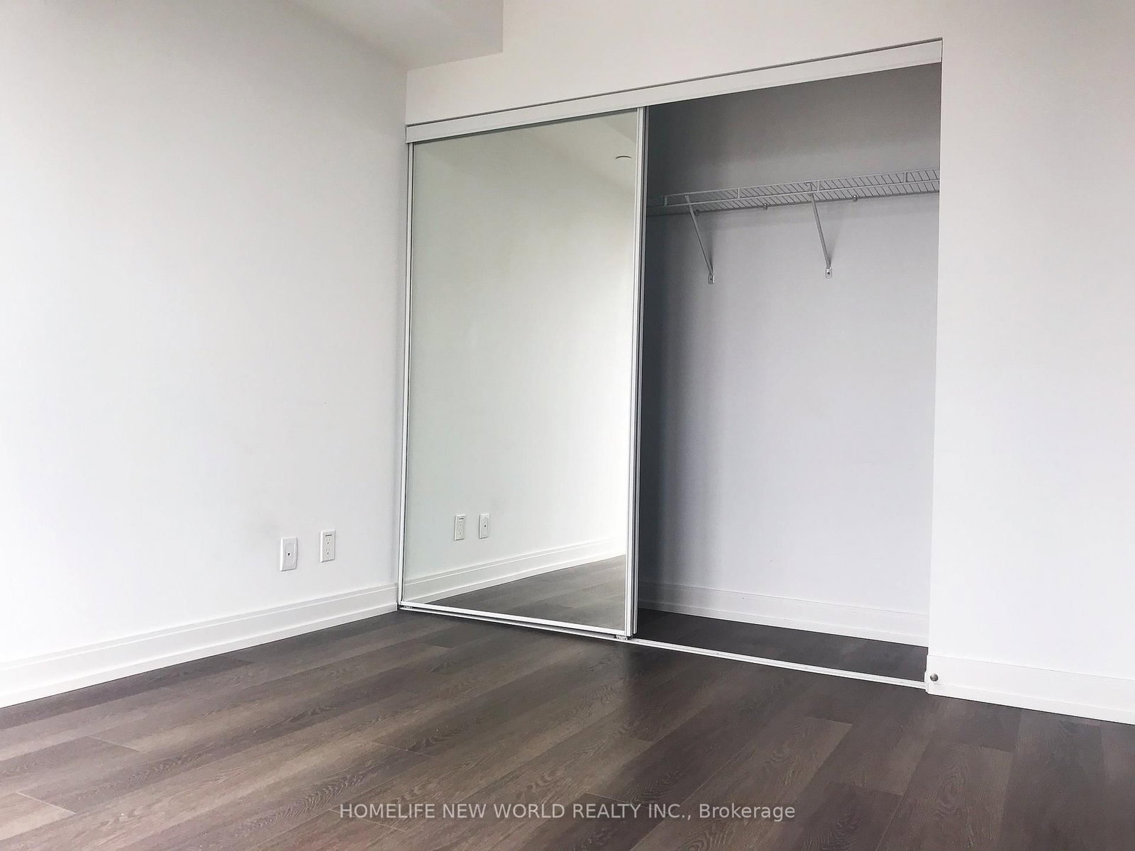 181 Dundas Street E, Unit 1806 - Photo 4