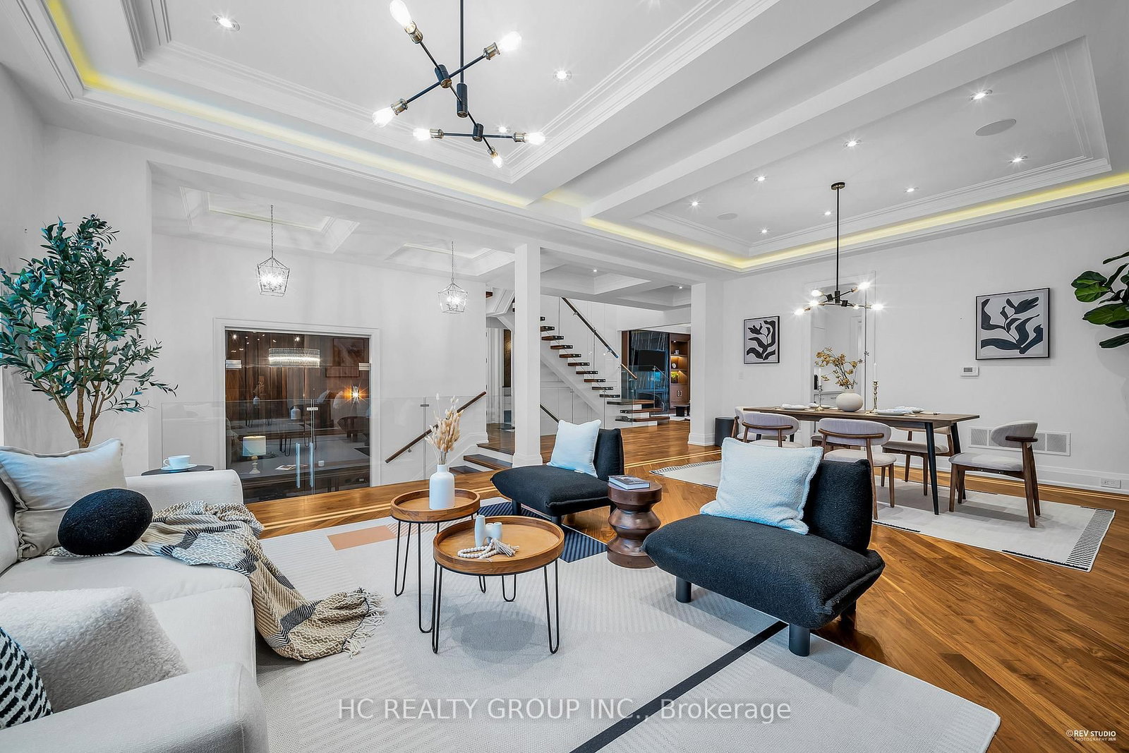 92 Glen Rush Boulevard • Toronto, ON photo 10