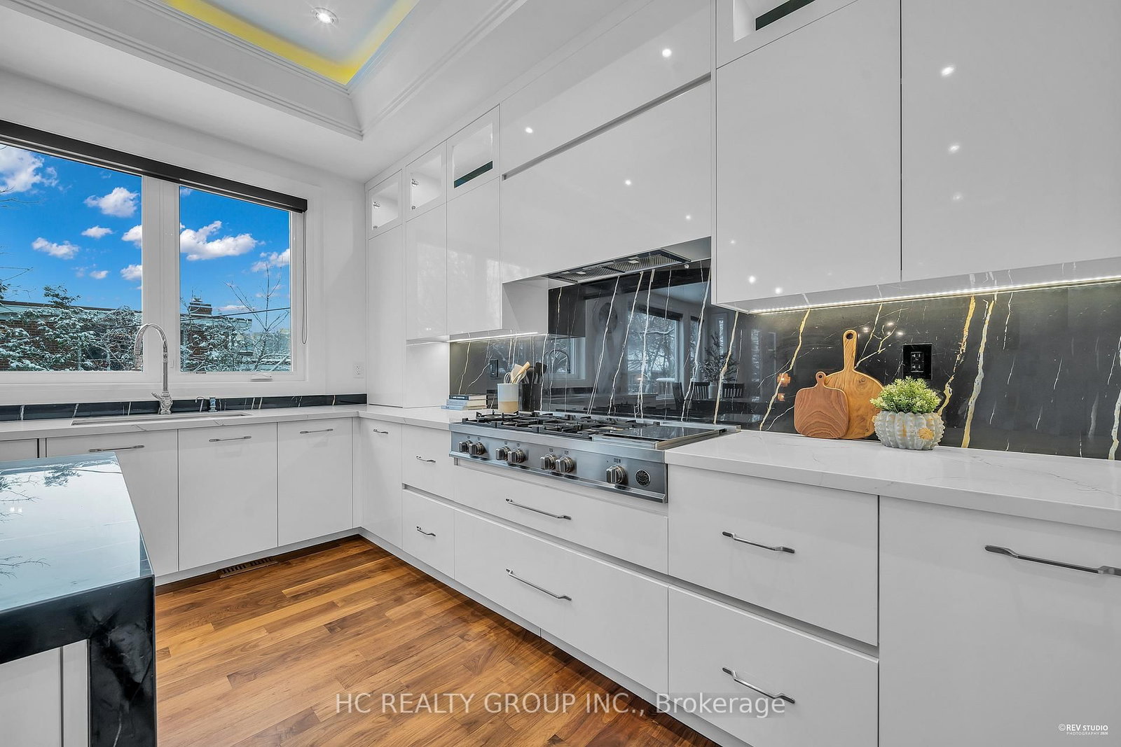 92 Glen Rush Boulevard • Toronto, ON photo 16