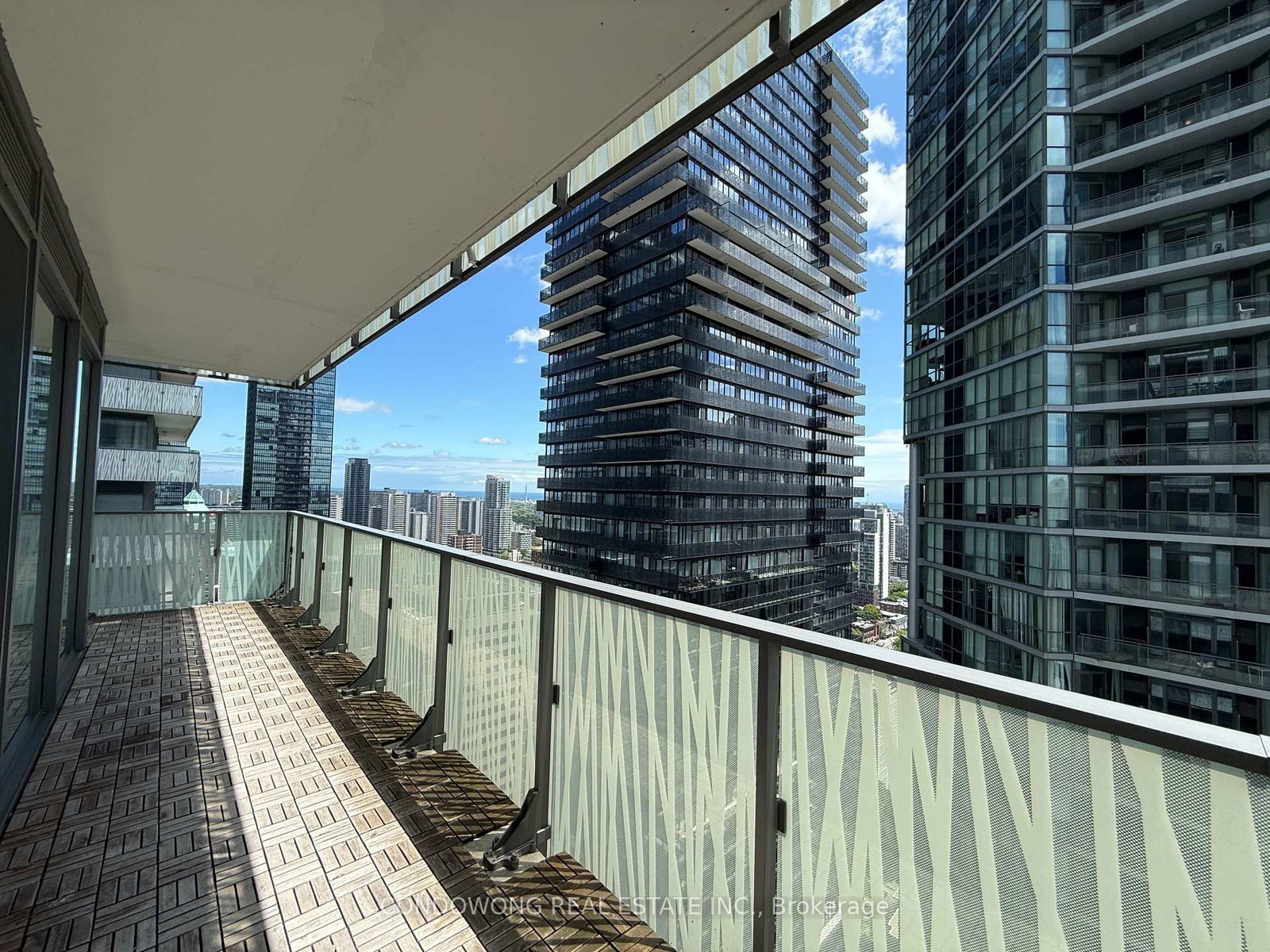 42 Charles Street E, Unit 3102 - Photo 10