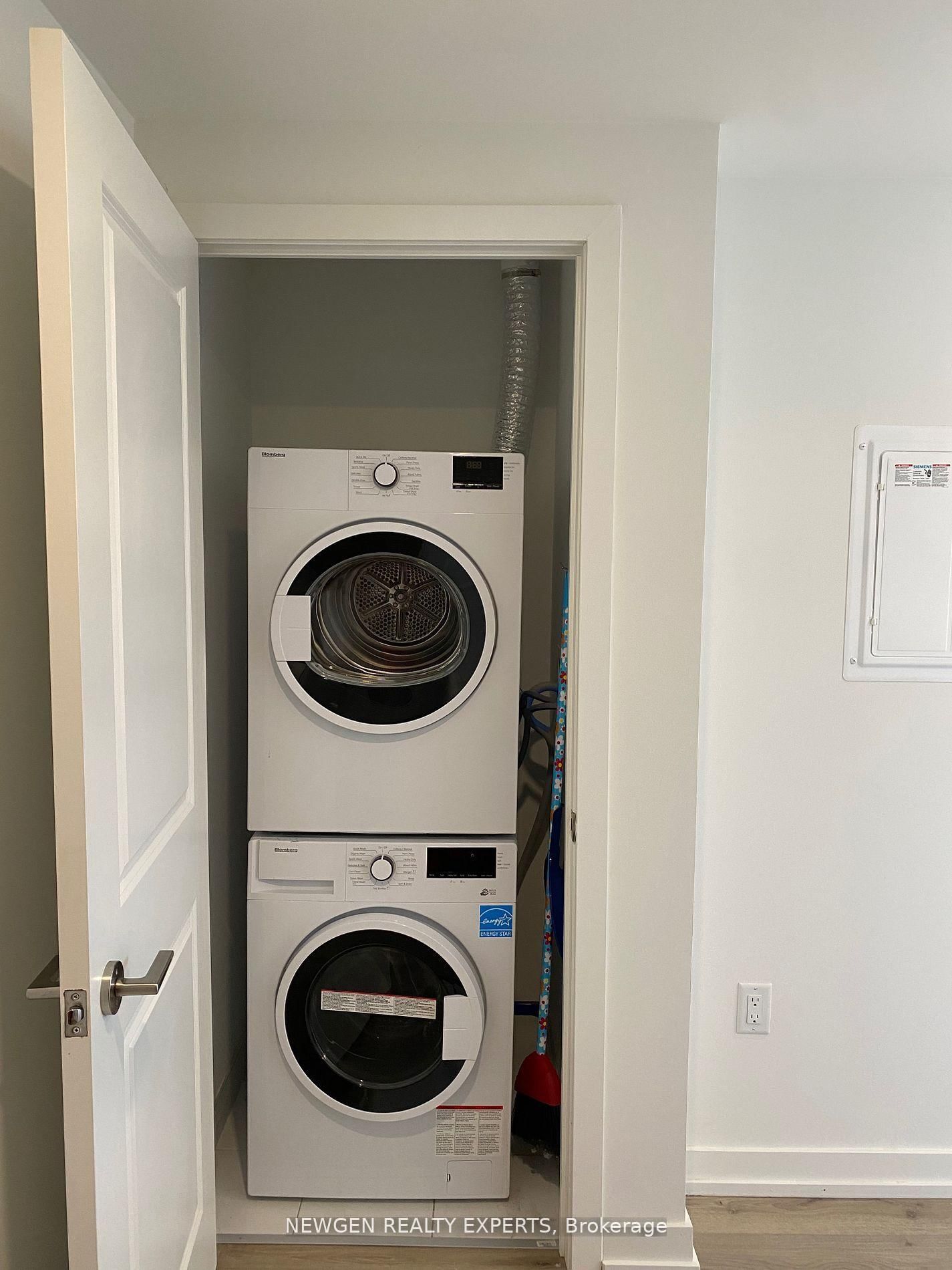 395 Bloor Street E, Unit 3004 - Photo 11