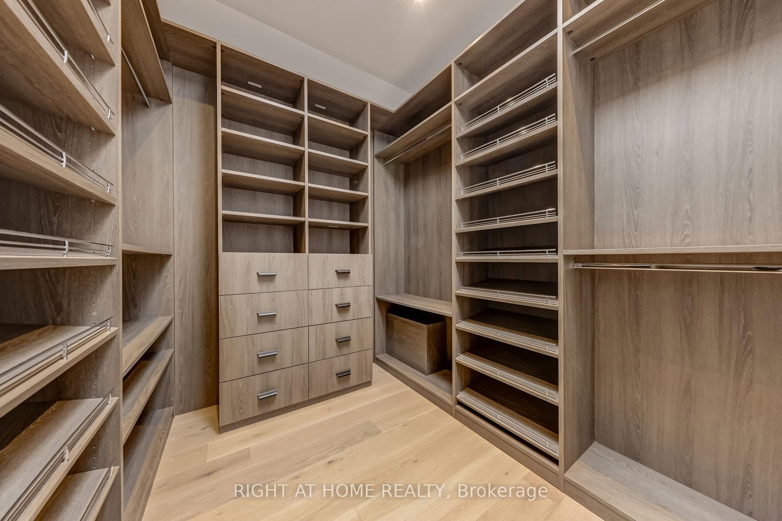 102 Parklea Drive - Photo 22