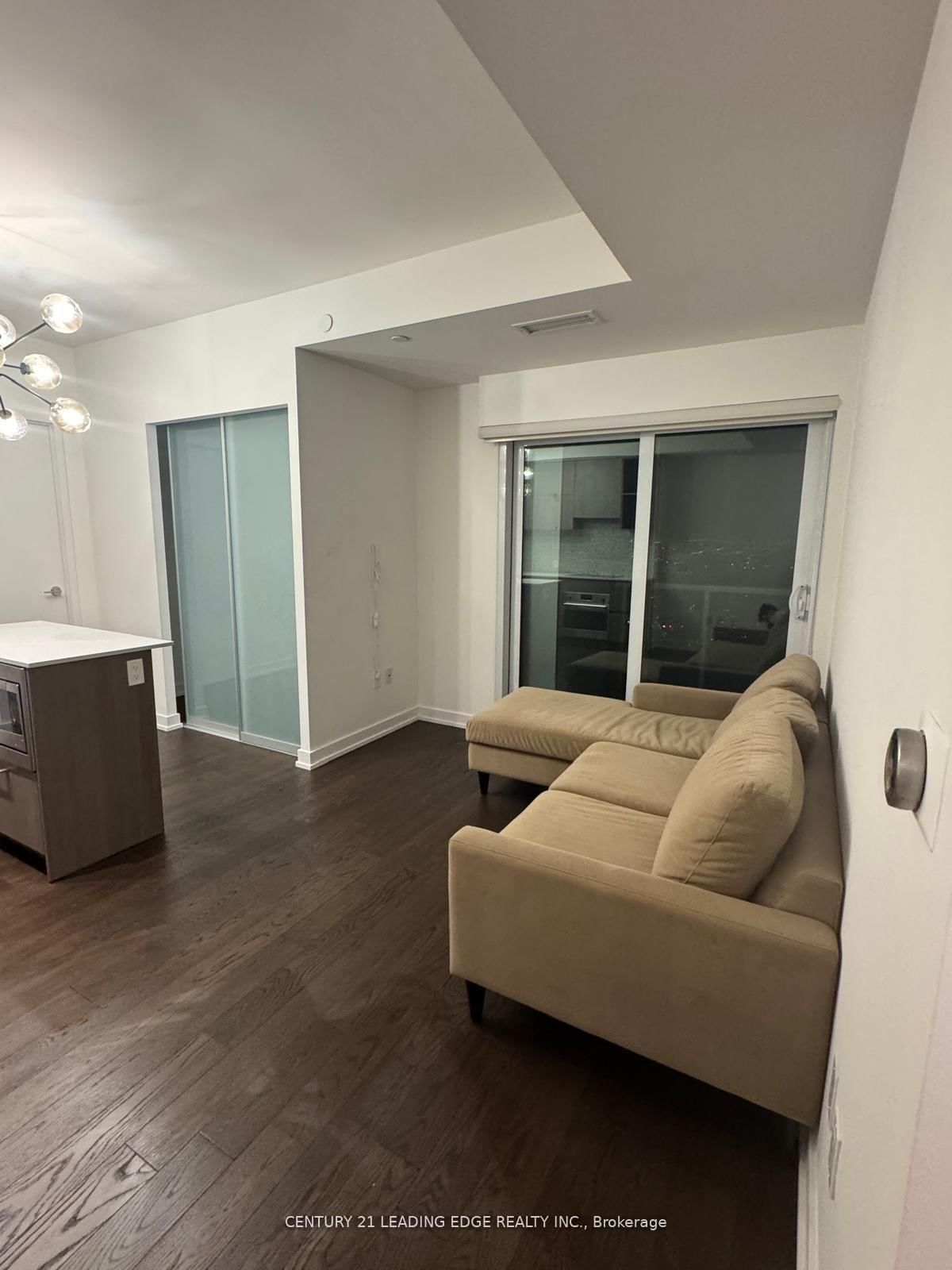 1 YORKVILLE Avenue, Unit 3308 - Photo 4