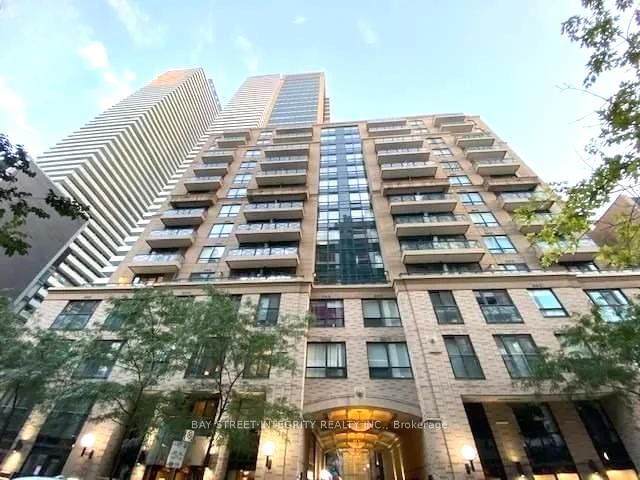 home for lease on 1308-35 Hayden Street