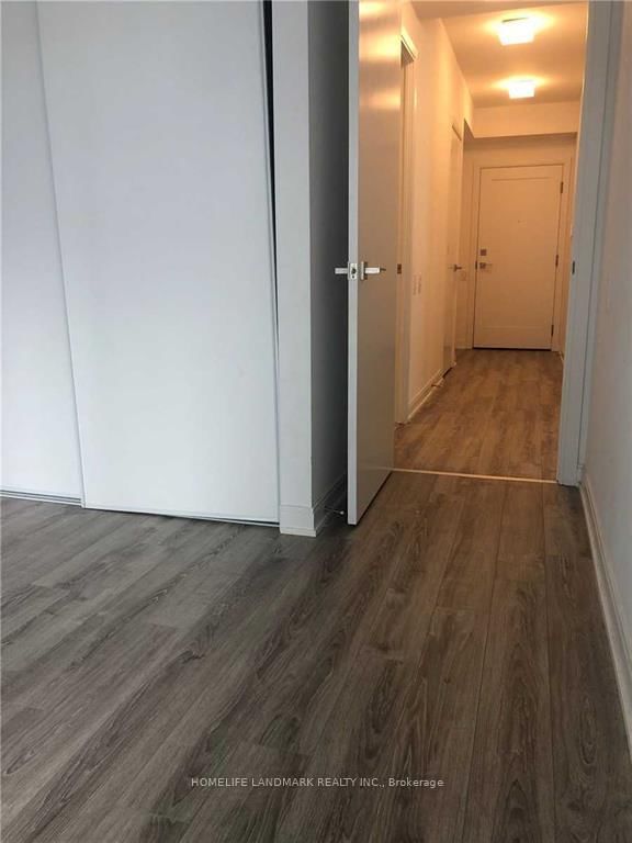 50 Charles Street E, Unit 705 - Photo 18