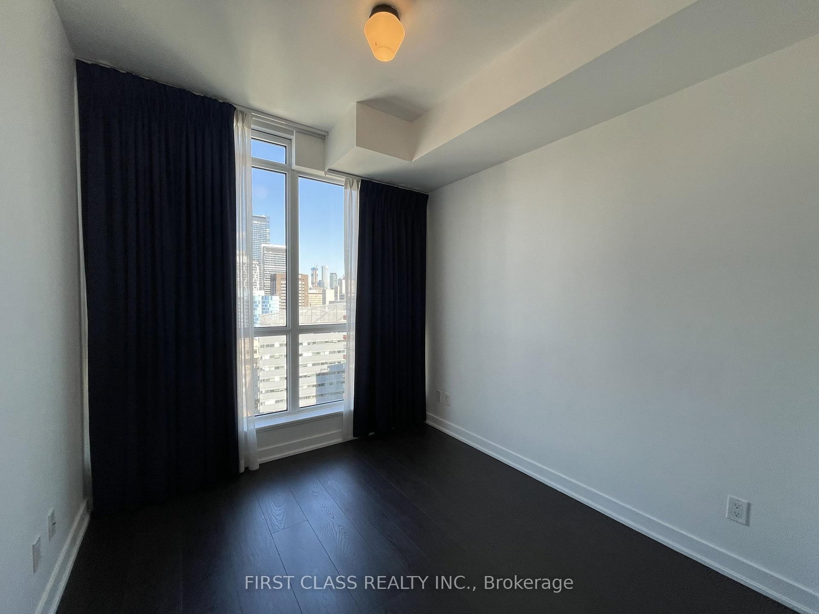 199 Richmond Street W, Unit 2706 - Photo 10