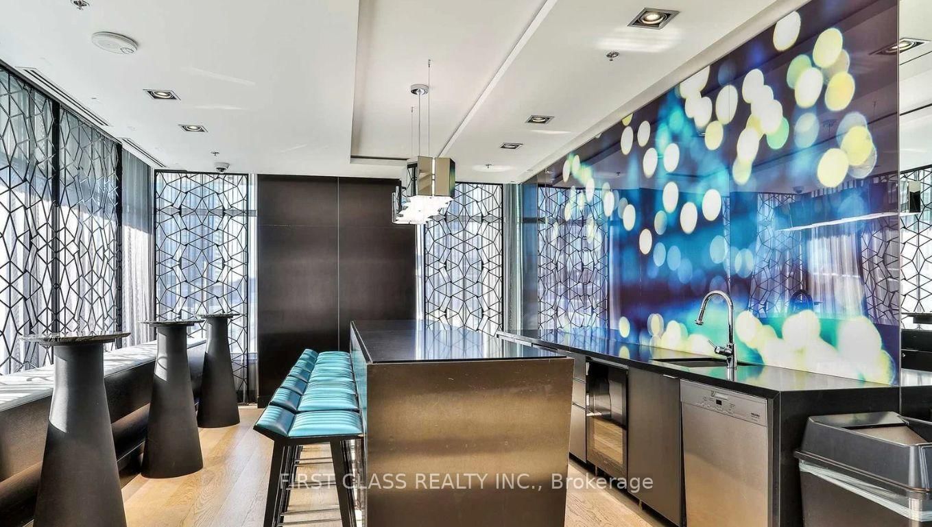 199 Richmond Street W, Unit 2706 - Photo 24