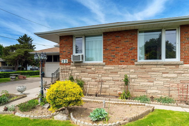 22 Barksdale Avenue