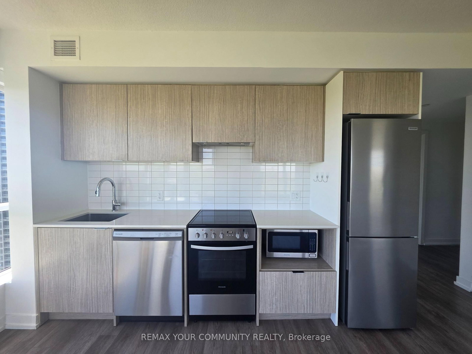 395 Bloor Street E, Unit 3007 - Photo 2