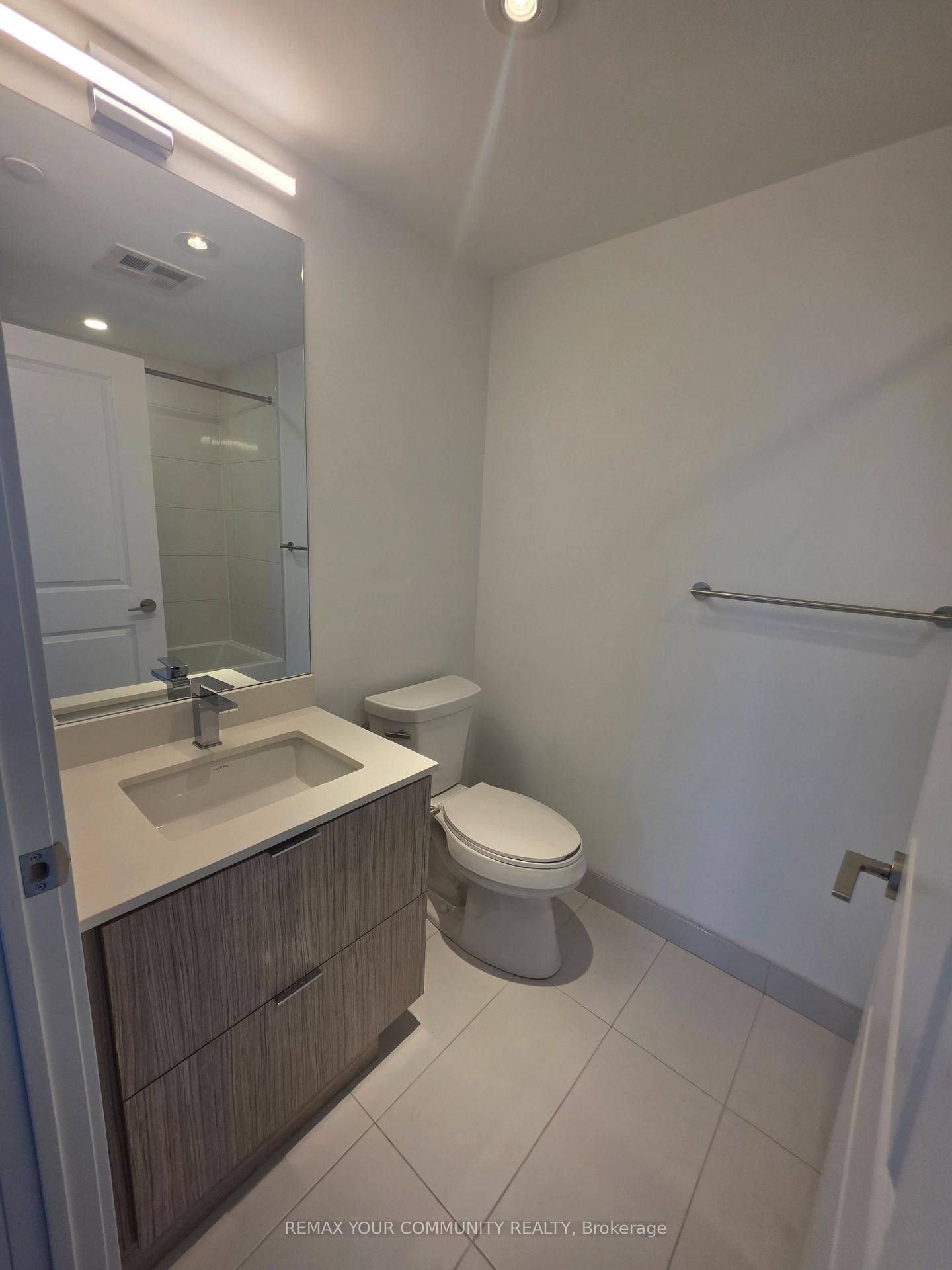 395 Bloor Street E, Unit 3007 - Photo 9
