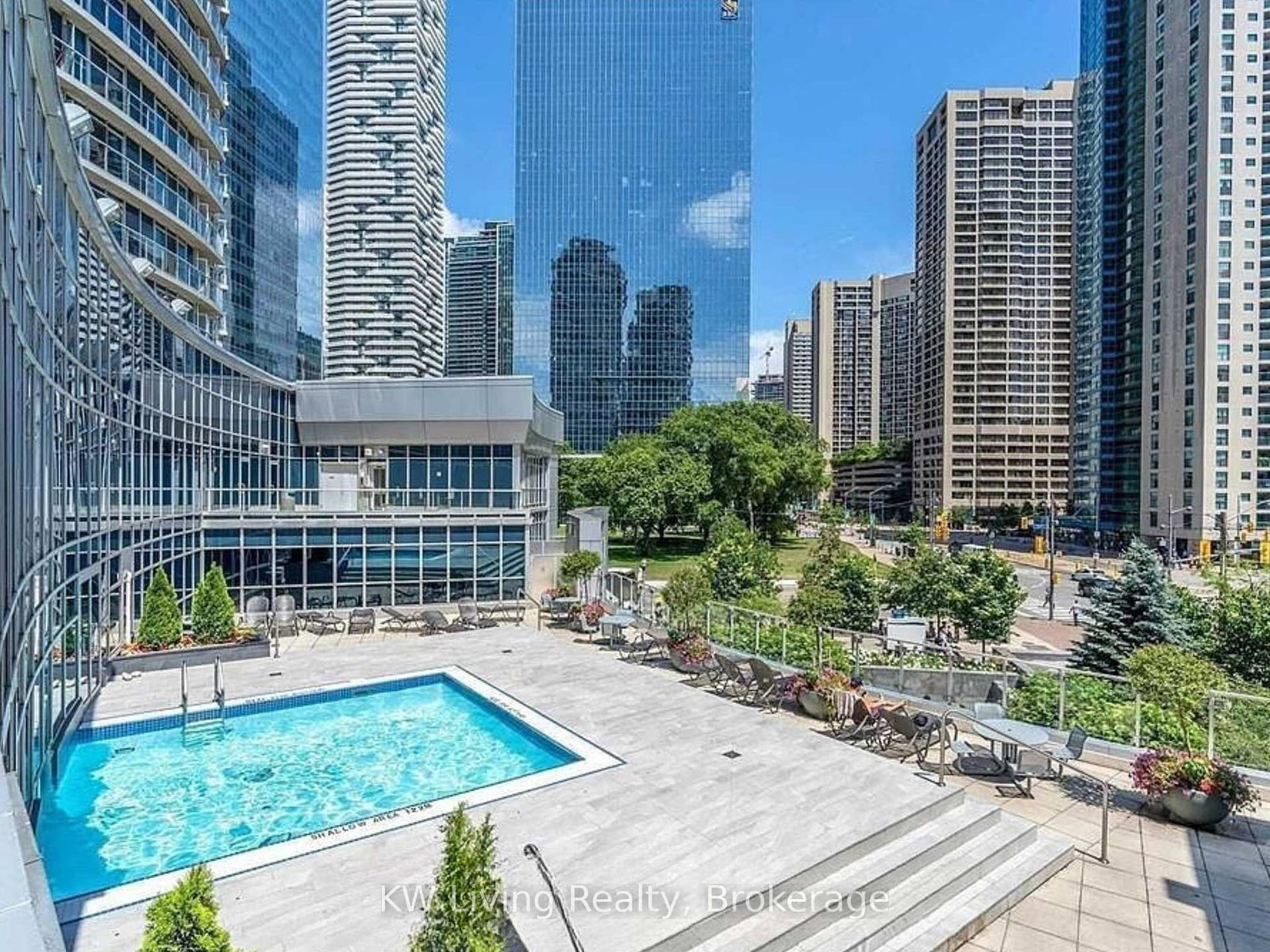 208 Queens Quay W, Unit 2111 - Photo 2