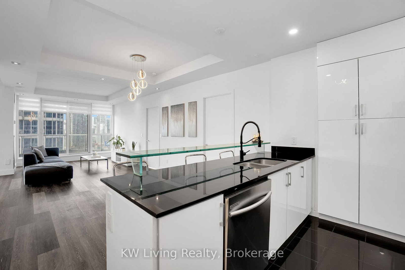 208 Queens Quay W, Unit 2111 - Photo 20