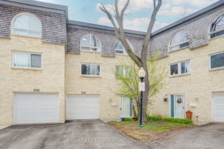 108 COURVILLE COACHWAY