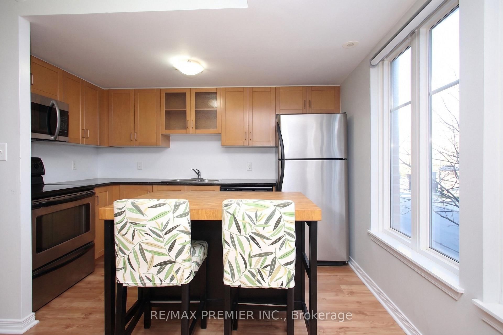 22 Western Battery Road, Unit 109