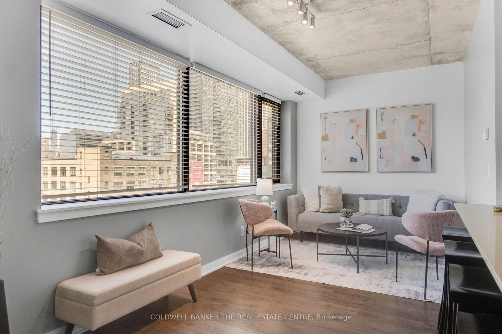 400 Wellington Street W • #802 • Toronto, ON photo 10