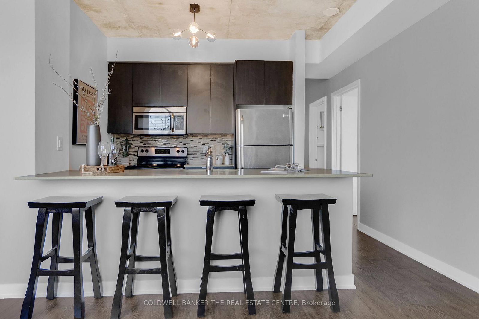 400 Wellington Street W • #802 • Toronto, ON photo 11
