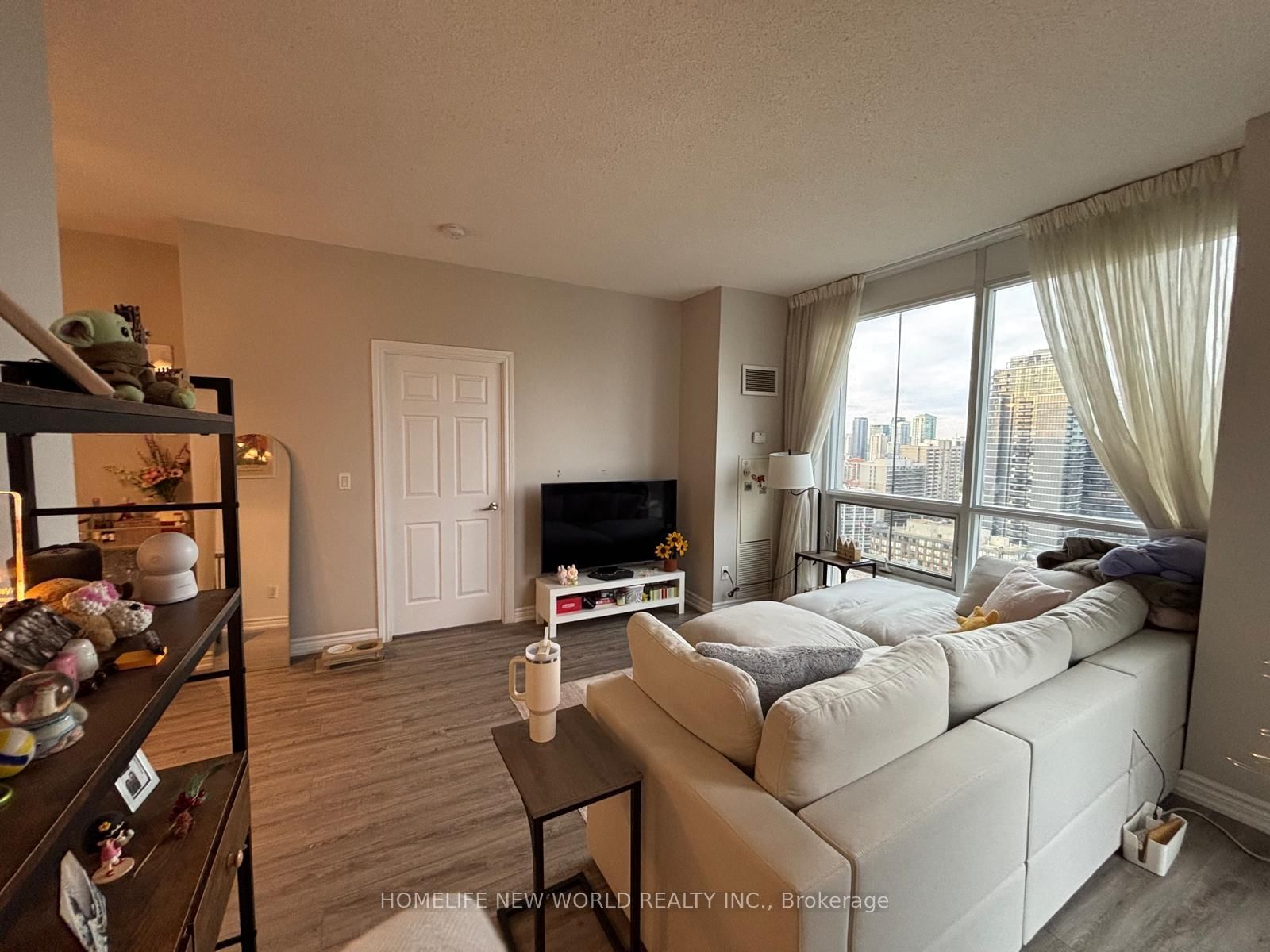761 Bay Street, Unit 3305 - Photo 5