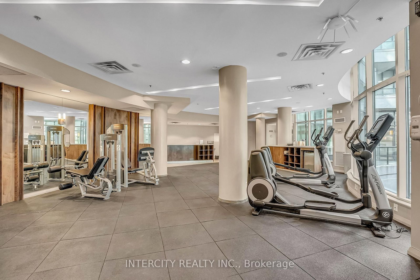 12 Yonge Street • #1010 • Toronto, ON photo 36