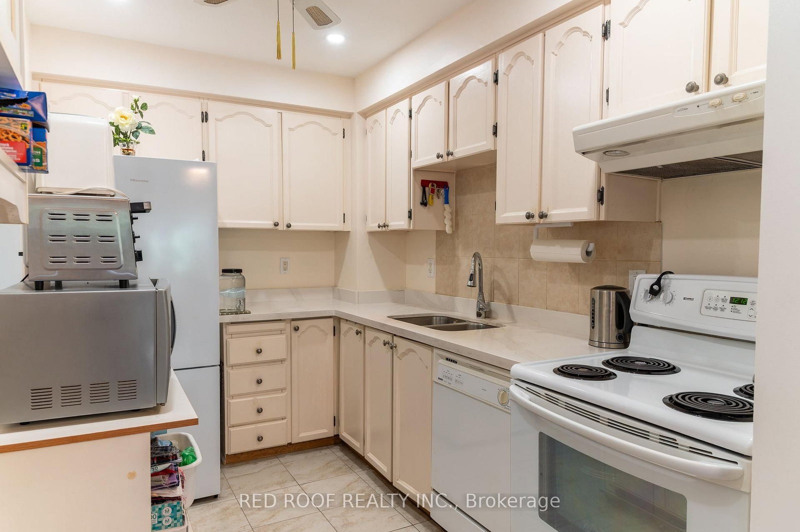 64 Farm Green Way, Unit 64 - Photo 5