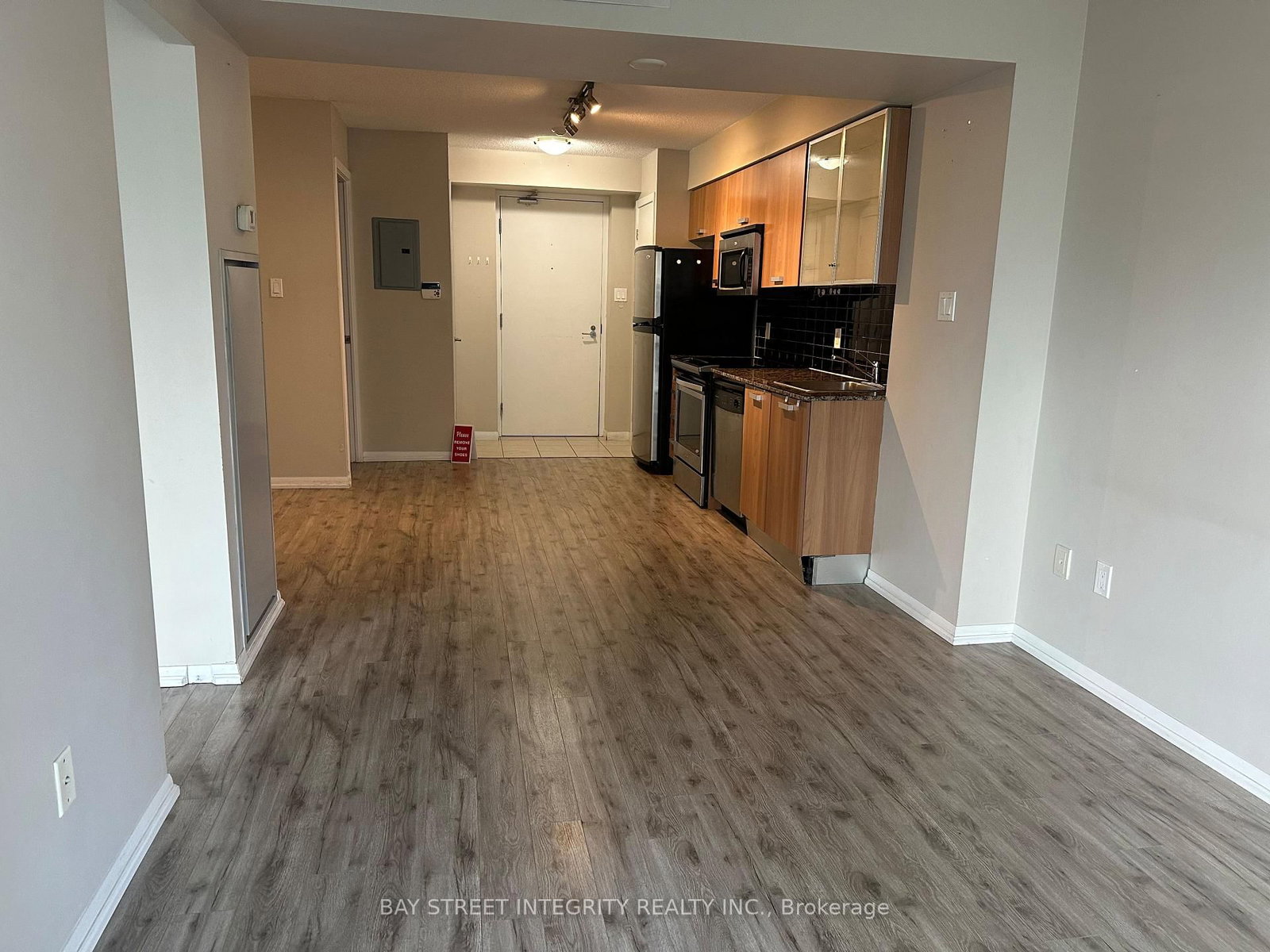37 Grosvenor Street, Unit 1110 - Photo 12