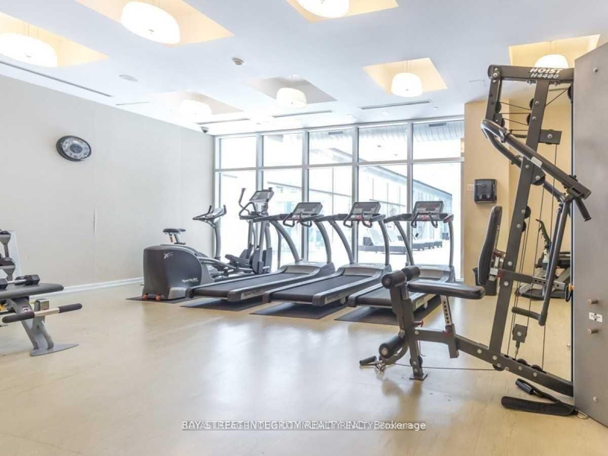37 Grosvenor Street, Unit 1110 - Photo 20