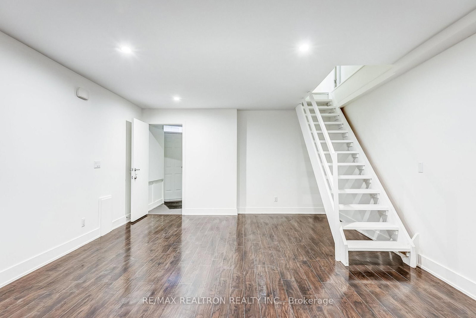 588 Ossington Avenue • Toronto, ON photo 15
