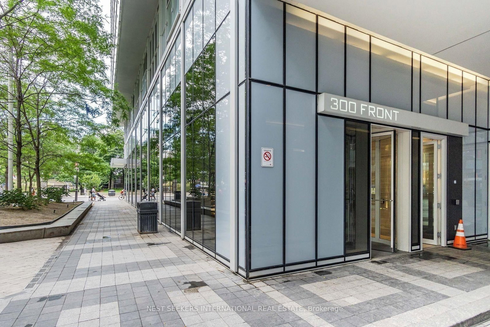 510-300 Front Street, Toronto, ON, photo 2