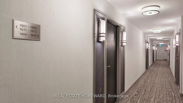 1609 - 15 Maitland Place