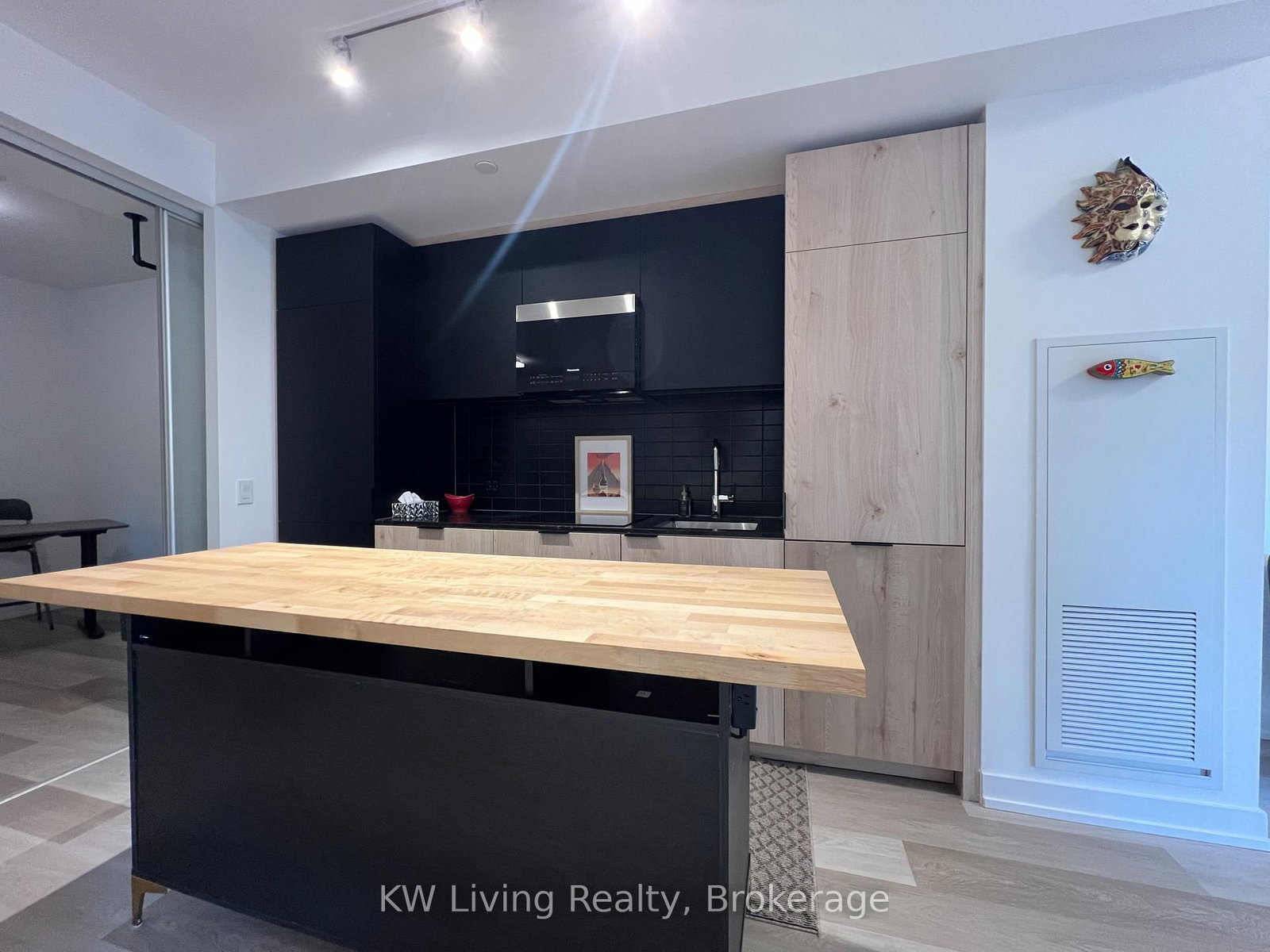 28 Eastern Avenue • #233 • Toronto, ON photo 15