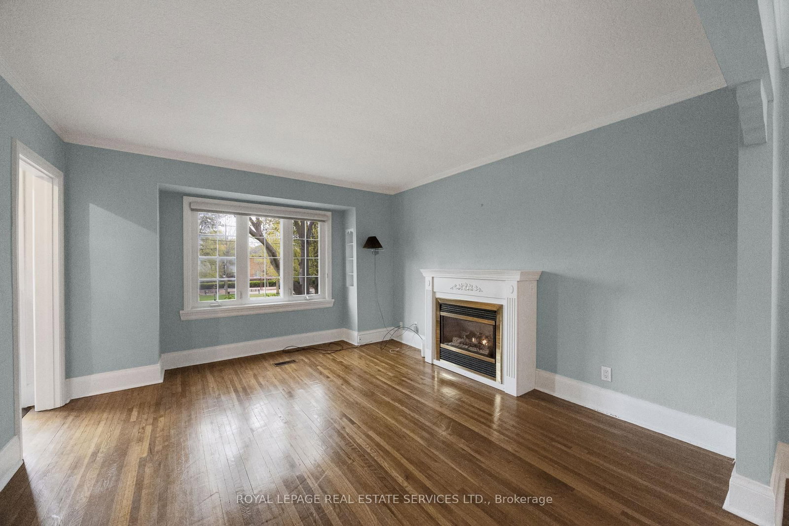 64 Nesbitt Drive • Toronto, ON photo 19