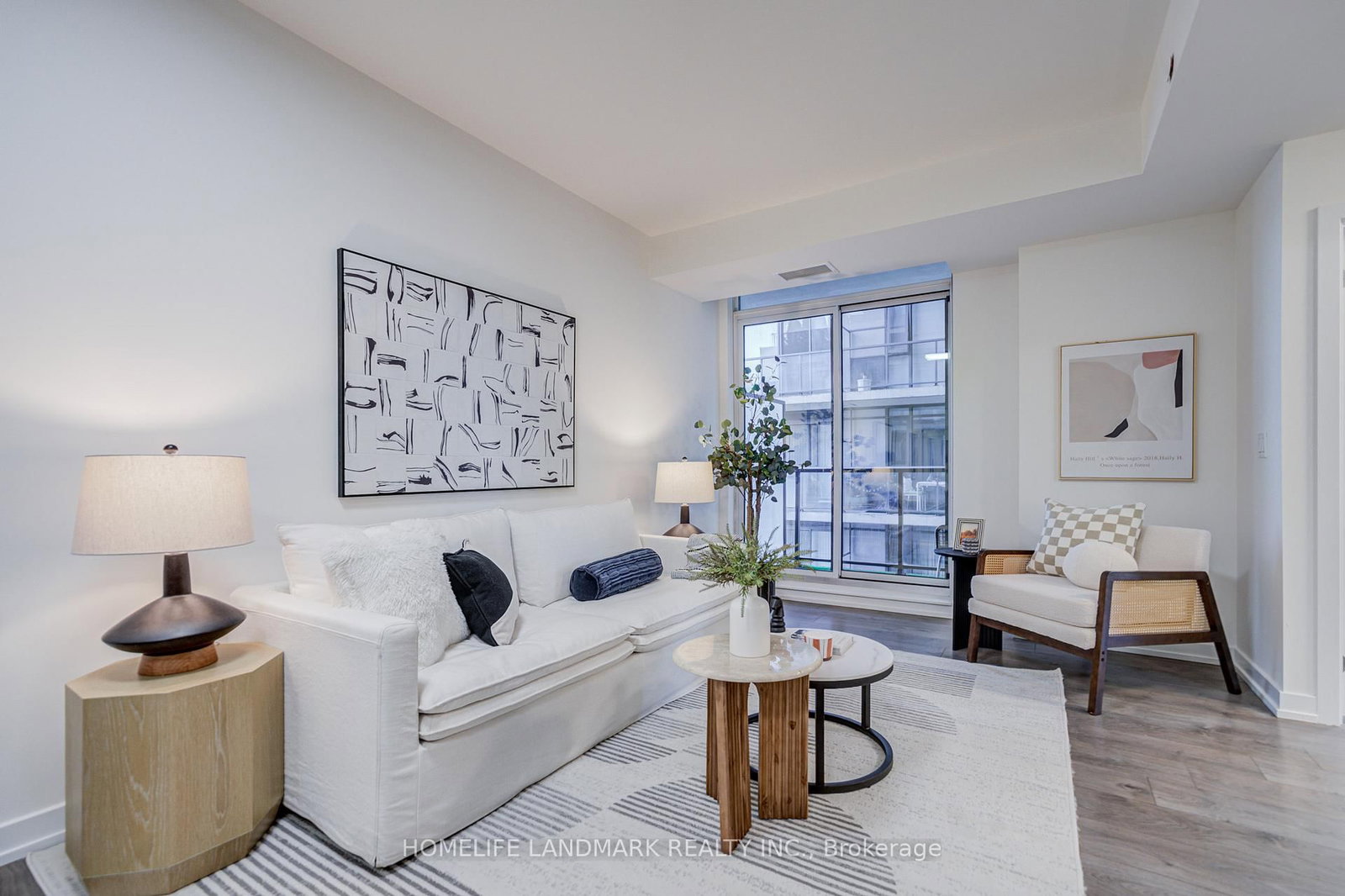 297 College Street • #901 • Toronto, ON photo 9